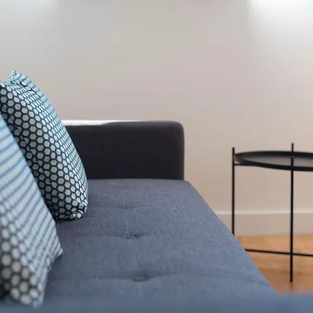 Lovelystay Duque's Mezzanine Appartement *