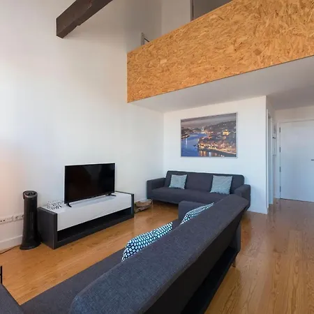 Lovelystay Duque's Mezzanine Appartement Oporto