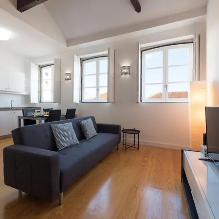 Lovelystay Duque's Mezzanine Porto